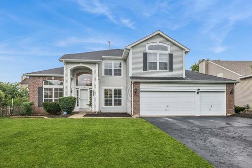645 Chestnut Dr, Carol Stream, IL, 60188-4420 | Card Image