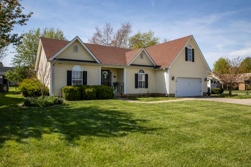 132 Chandler Dr, Danville, KY, 40422-8449 | Card Image