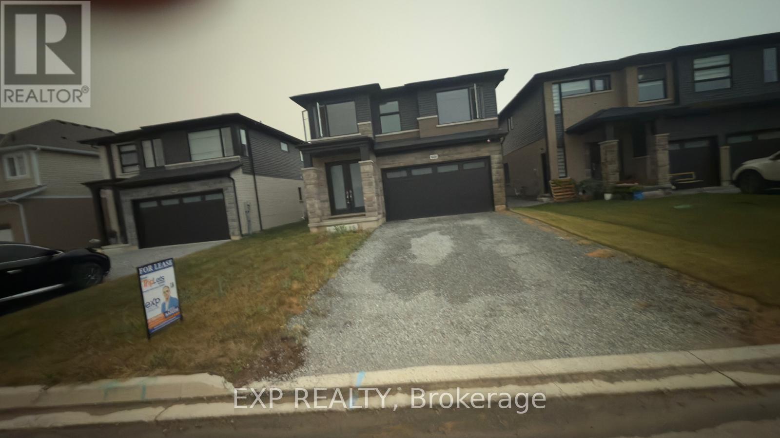 Residential Lease in Fort Erie (Crescent Park) 5