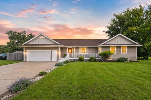 400 Decatur Ave N, Golden Valley, MN, 55427-4723 | Card Image