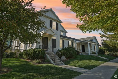 4438 W South Jordan Pkwy, South Jordan, UT, 84009-5714 | Card Image