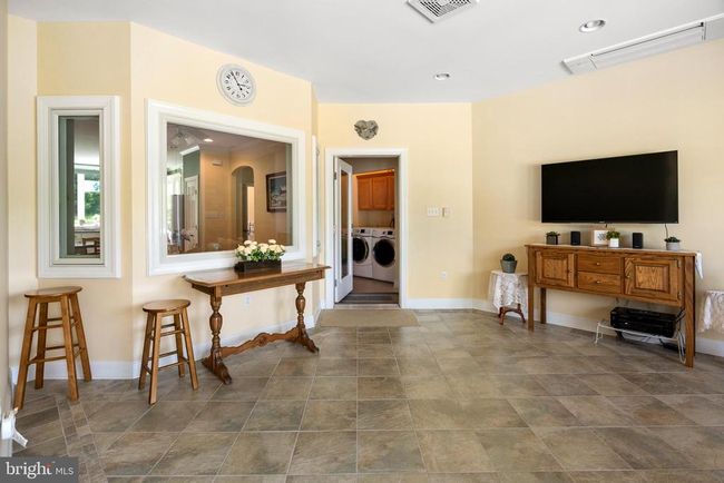 501 Forest View Rd, House other with 3 bedrooms, 3 bathrooms and null parking in Edinburg VA | Image 42