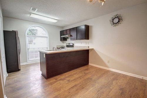 33 Alston Ln Sw, Marietta, GA, 30060-7822 | Card Image