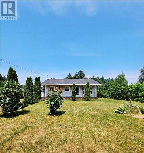 166-168 N River Rd, South River, NL, A0A | Card Image