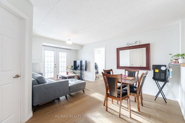 303 - 2035 Appleby Line, Condo with 2 bedrooms, 1 bathrooms and null parking in Burlington ON | Image 8