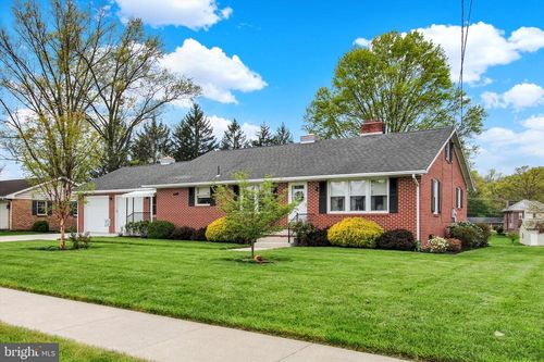 401 Jacobs St, EAST BERLIN, PA, 17316-8603 | Card Image