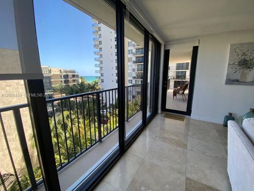 501-2101 S Ocean Dr, Hollywood, FL, 33019-2551 | Card Image