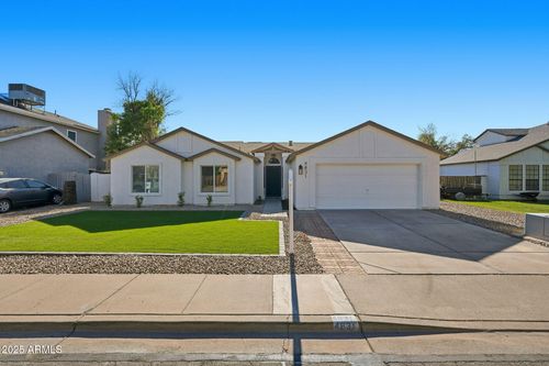 4831 E Hobart St, Mesa, AZ, 85205-4142 | Card Image