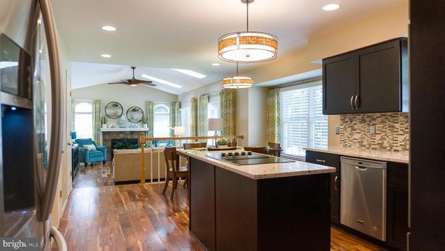 9503 Surratts Manor Dr, House other with 4 bedrooms, 3 bathrooms and null parking in CLINTON MD | Image 6