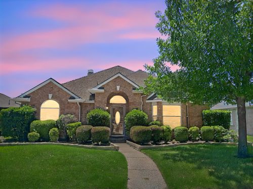 11715 Alexandria Dr, Frisco, TX, 75035-8349 | Card Image