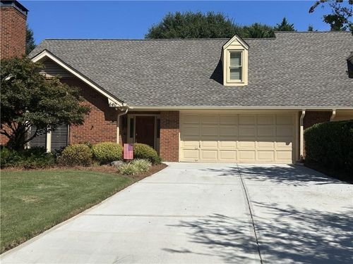 640 Brickleberry Ct, Roswell, GA, 30075-3077 | Card Image