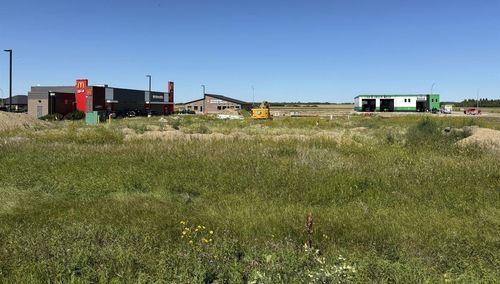 2909 15 Ave, Wainwright, AB, T9W0A4 | Card Image