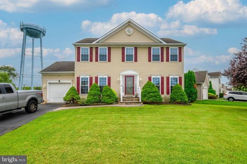 87 Foxwood Dr, SMYRNA, DE, 19977-2207 | Card Image
