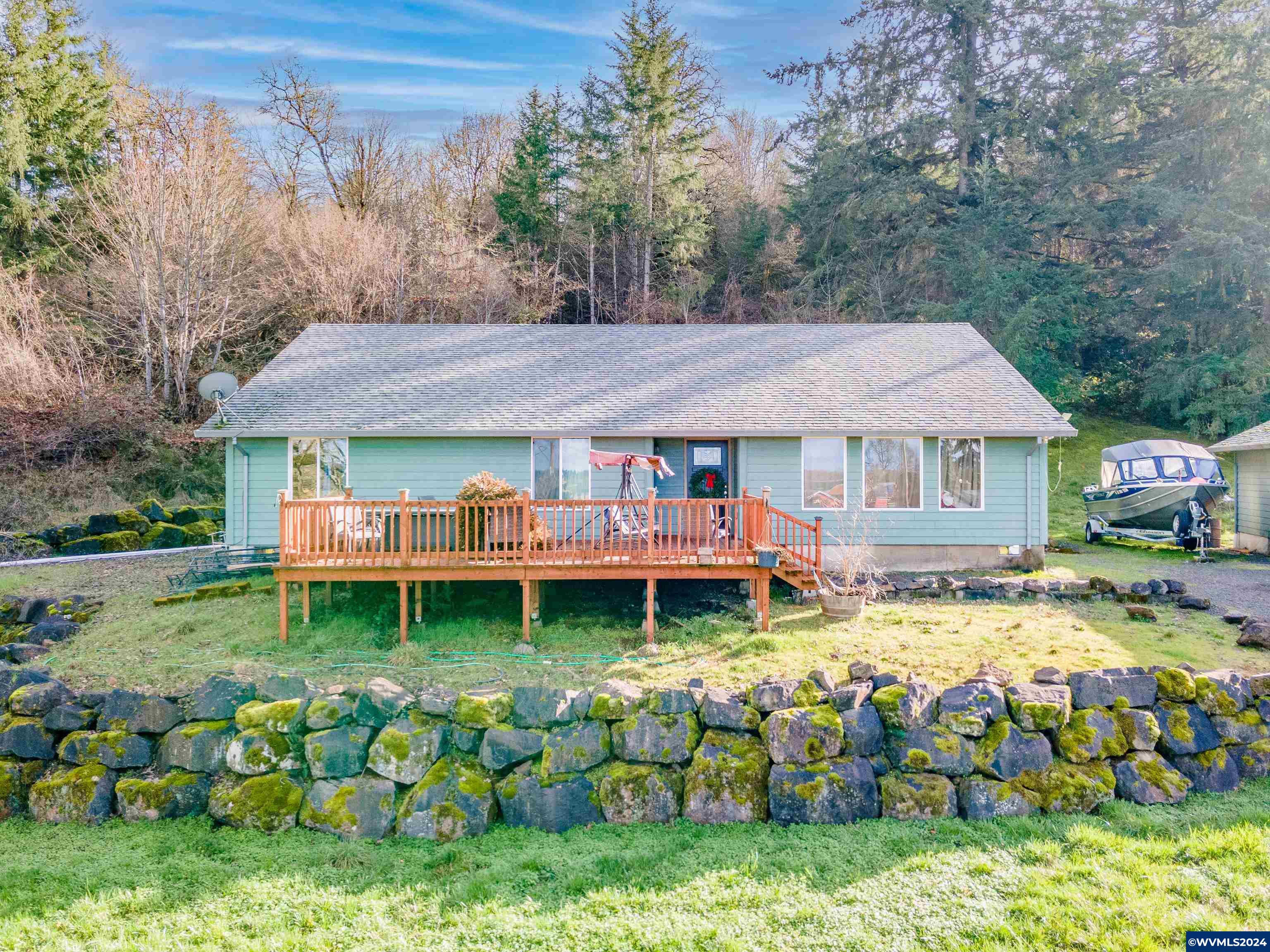Mount Hope Dr, Lebanon, OR 97355