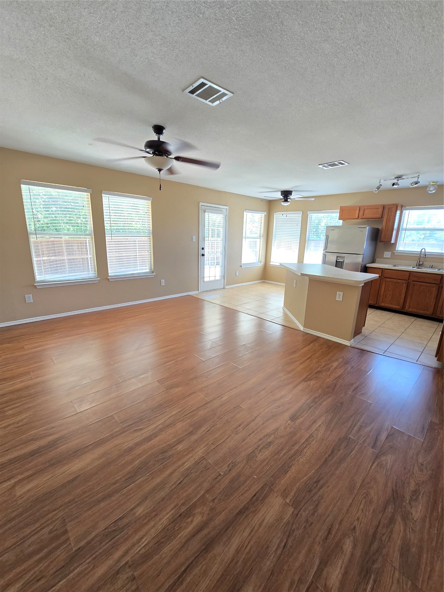 Residential Lease in Carrollton