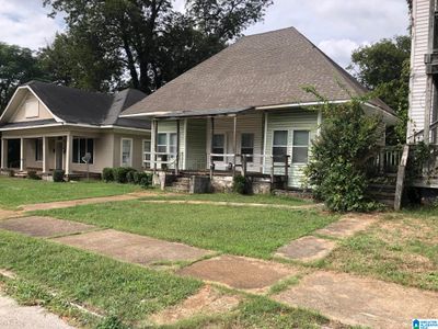 1816 Clarendon Avenue, House other with 4 bedrooms, 2 bathrooms and null parking in Bessemer AL | Image 2