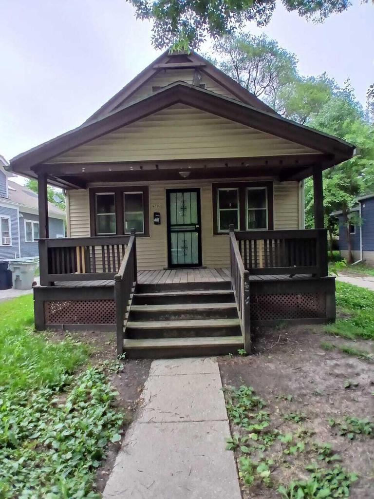 49th St, Milwaukee, WI 53218