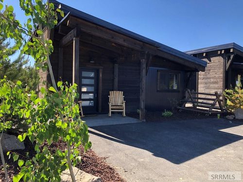 17-3766 Pinion Dr, Island Park, ID, 83429 | Card Image