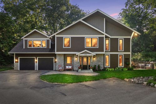 3715 Huntingdon Dr, Minnetonka, MN, 55305-4227 | Card Image