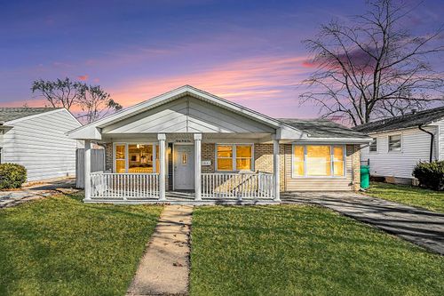 3041 Hopkins St, Steger, IL, 60475-1152 | Card Image