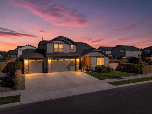 3370 Nw 15th St, Redmond, OR, 97756-2059 | Card Image