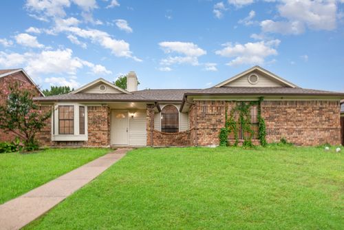 1633 Cemetery Hill Rd, Carrollton, TX, 75007-5089 | Card Image