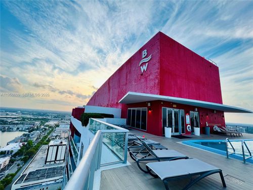 r409-2602 E Hallandale Beach Blvd, Hallandale Beach, FL, 33009-4819 | Card Image