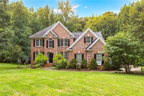 8241 William Wallace Dr, Summerfield, NC, 27358-9331 | Card Image
