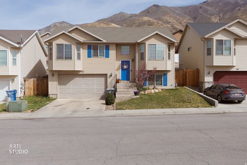 78 N Peach St, Santaquin, UT, 84655-8313 | Card Image
