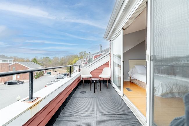 UNIT-46 - 148 Quincy Shore Dr, Condo with 2 bedrooms, 3 bathrooms and 2 parking in Quincy MA | Image 32