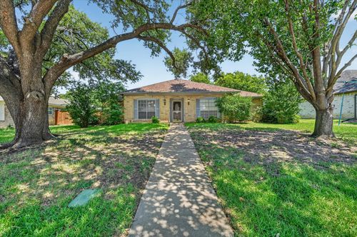 1503 Northridge Dr, Carrollton, TX, 75006-1427 | Card Image