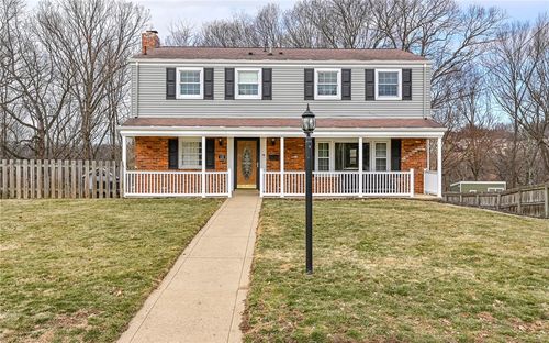 110 Point Vue Dr, Pittsburgh, PA, 15237-1842 | Card Image
