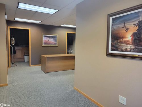 1995 Ironwood Ave, Red Oak, IA, 51566-3204 | Card Image