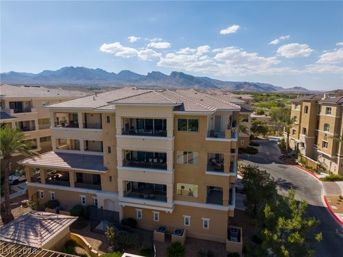 401-9207 Tesoras Dr, Las Vegas, NV, 89144-1547 | Card Image