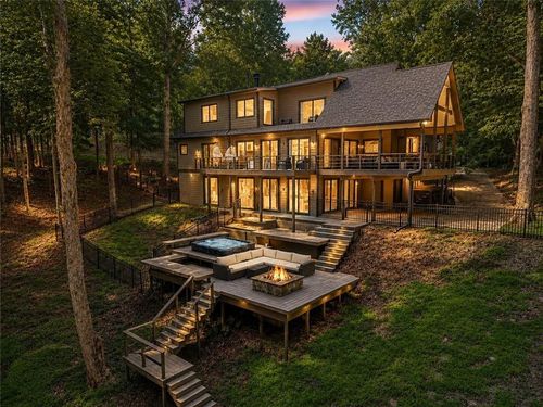 6680 Woodlake Dr, flowery branch, GA, 30542-3854 | Card Image