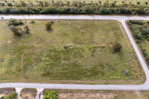0 Broncho Rd, Wallis, TX, 77485 | Card Image