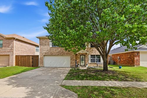 10824 Irish Glen Trl, Haslet, TX, 76052-5153 | Card Image