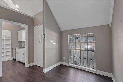 1448 Weiler Blvd, Fort Worth, TX, 76112-2906 | Card Image