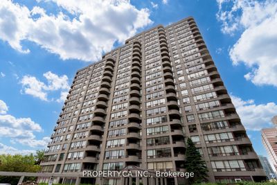 102 - 5765 Yonge St, Condo with 1 bedrooms, 1 bathrooms and 1 parking in North York ON | Image 2