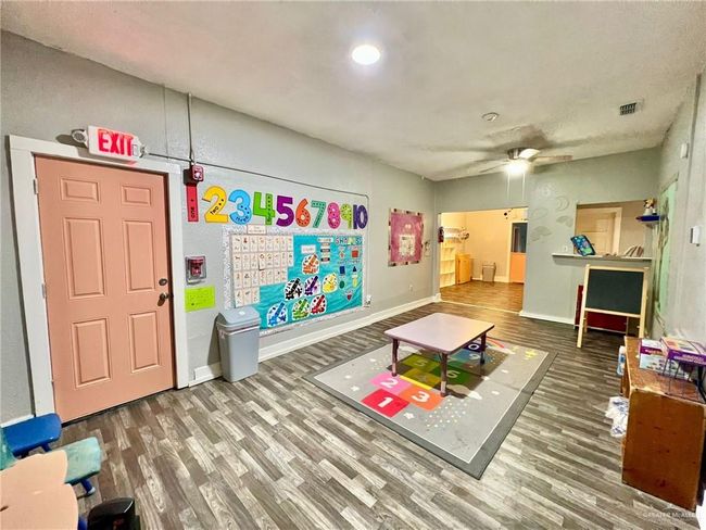 512 W 10 Th St, Home with 0 bedrooms, 0 bathrooms and 6 parking in Mercedes TX | Image 21
