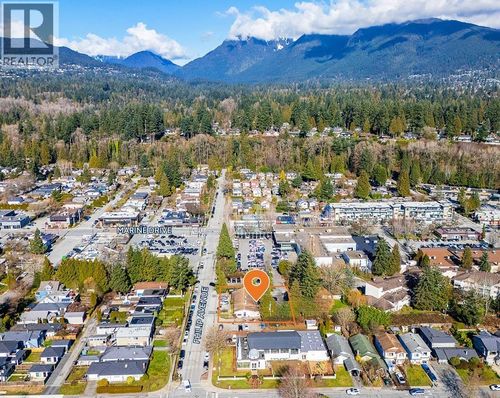 1550 Philip Ave, North Vancouver, BC, V7P2V8 | Card Image