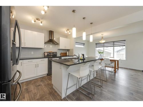 22123 88 Ave Nw, Edmonton, AB, T5T7H3 | Card Image