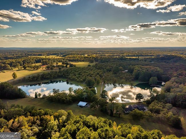 2066 Drew Allen Rd, House other with 4 bedrooms, 3 bathrooms and 3 parking in Williamson GA | Image 96