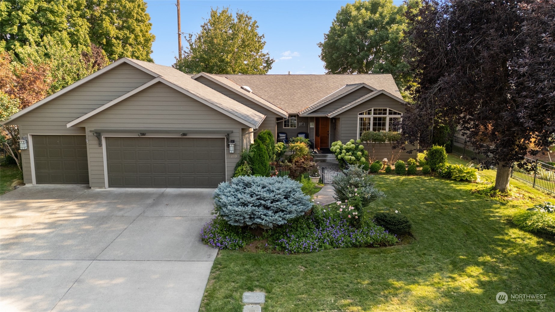 Southview Dr, Walla Walla, WA 99362
