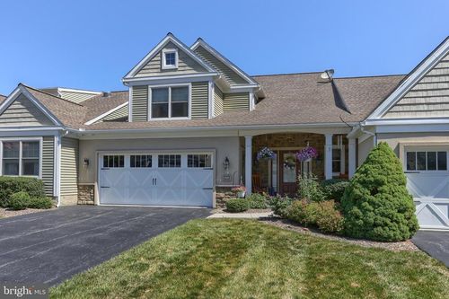 1020 English Dr, LEBANON, PA, 17042-9268 | Card Image