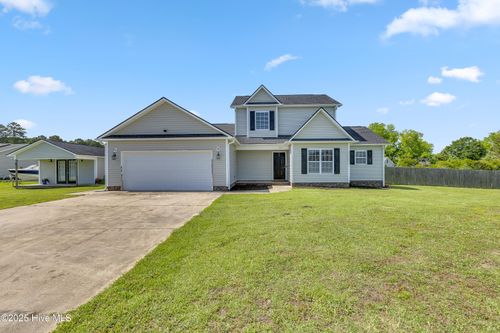 106 Swingbridge Dr, Stella, NC, 28582-5001 | Card Image
