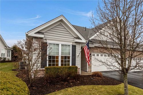 137 Freedom Ln, Ohio Twp, PA, 15143 | Card Image