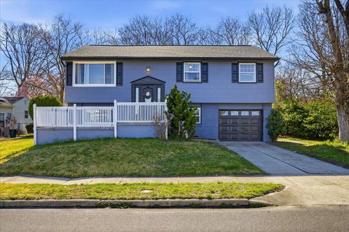 7 Cooper Dr, Somers Point, NJ, 08244-1607 | Card Image