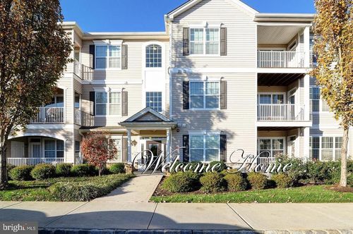 426 Timberlake Dr, Ewing, NJ, 08618-1475 | Card Image
