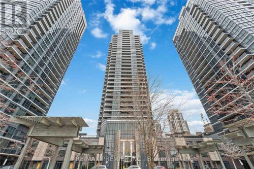 2209-9 Valhalla Inn Rd, Etobicoke, ON, M9B0B2 | Card Image